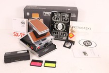 Retrospekt Polaroid SX-70 with