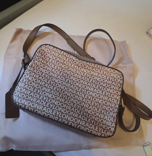 Radley london signature logo - london,