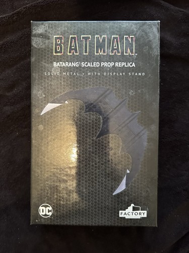Batman batarang scaled prop - batarang,
