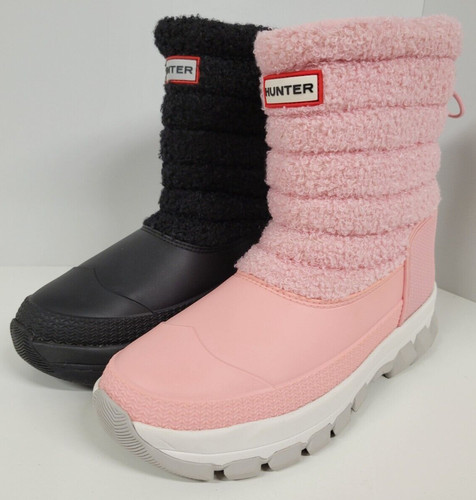 - (mismatched, pink/black)