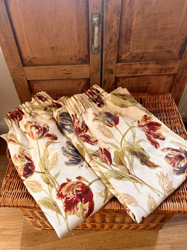 Laura ashley gosford - ashley,