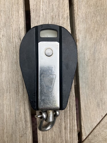 Lewmar block with - block,