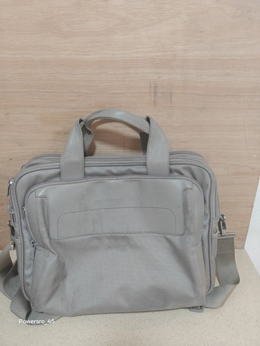 Mandarina duck travel - duck, weekend