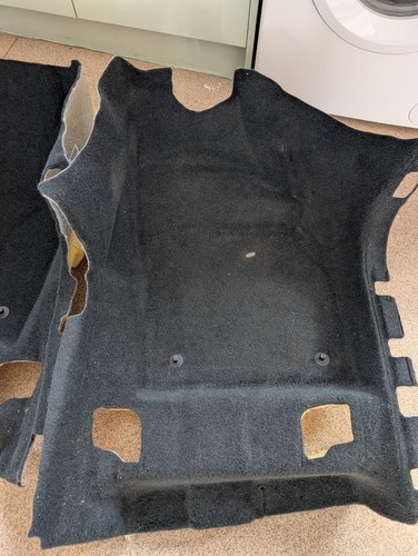 Volvo c30 front driver - front, carpet