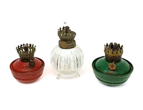 Vintage miniature oil lamps - miniature,