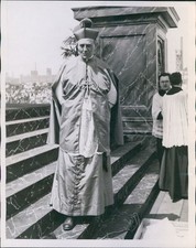 News Photo Catholic Biretta Church Men Wearing Surplices Religion 8X10