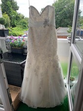 Beautiful Ivory lace