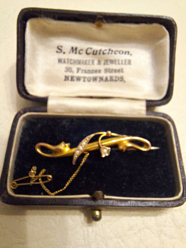 9ct yellow gold and - 9ct,