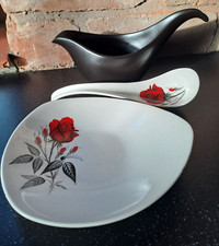 Midwinter Stylecraft CARMEN Gravy / Sauce Boat Stand & Ladle  mid-century modern