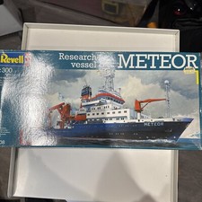 Revell German Research Vessel