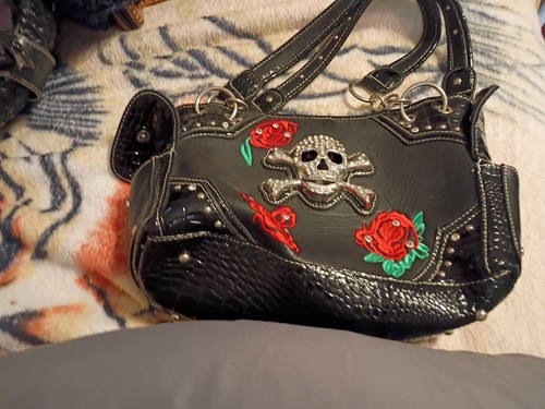 Black silver skull - w/,