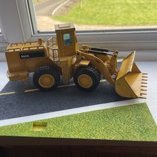 NZG 167 CAT 988B Wheeled