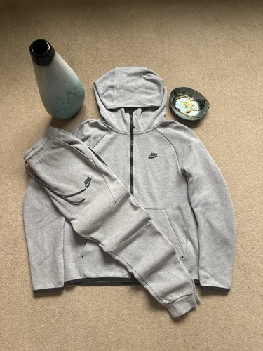 Nike sportswear tech - sportswear,
