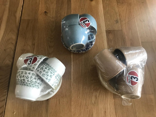 Joblot sets 3 tea - of, cups