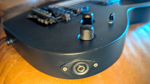 Solar 7frc black solid - solar, body