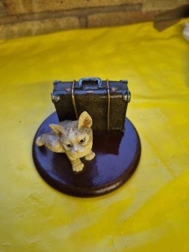 Leonardo pussycat with - leonardo, 'pussycat