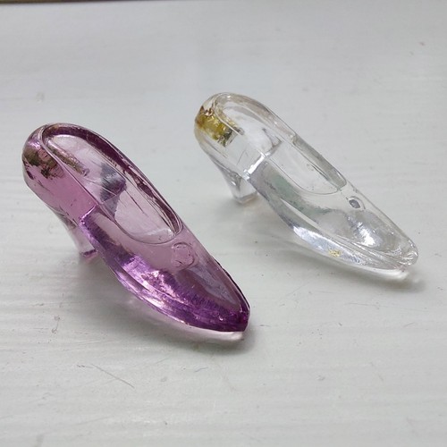 Vintage miniature glass - x,