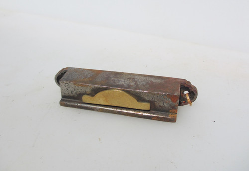 Iron brass door keep - &,
