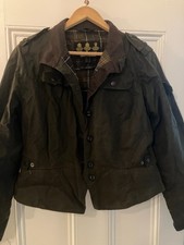 BARBOUR SHORT SHAPED PEPLUM