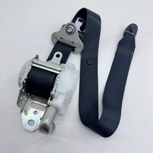 Suzuki swift seat - suzuki, belt