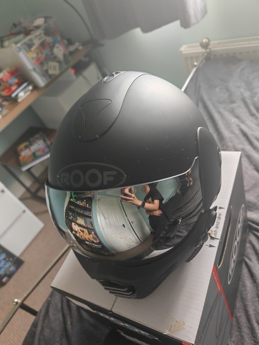 Roof motorcycle helmet - motorcycle,