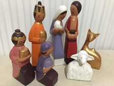 Handmade Hand Painted  wooden Traidcraft Christmas Nativity Set 