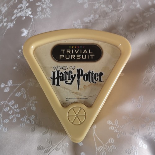 Trivial pursuit world - pursuit,