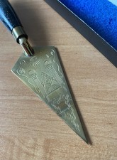 SYMBOLIC VINTAGE MASONIC PRESENTATION TROWEL IN ORIGINAL BOX TK&S FREEMASON