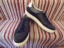 Reiss Men’s NAVY Sneaker. Size 9 SIZE 43 WORN LIGHTLY