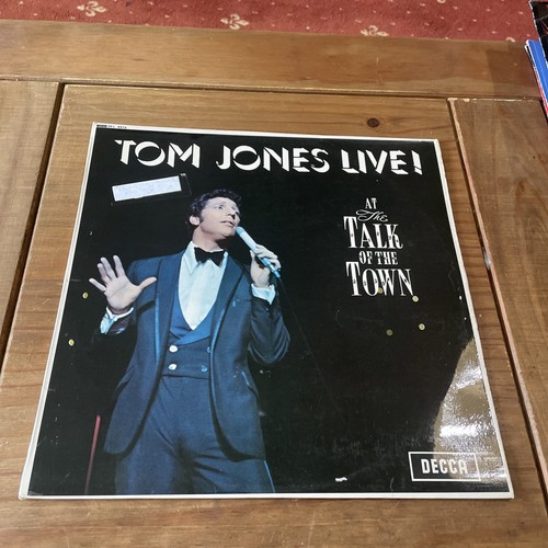 Tom jones live - jones, the