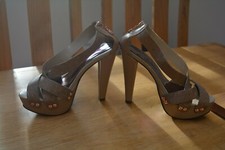 Zandra Rhodes Strutt Couture