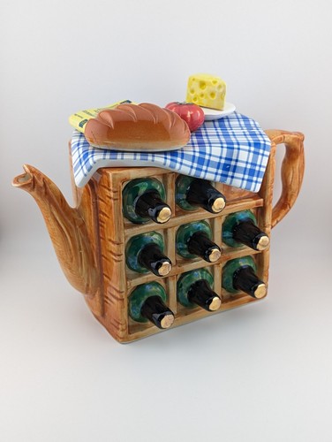 Vintage 1992 swineside - vintage, ceramic