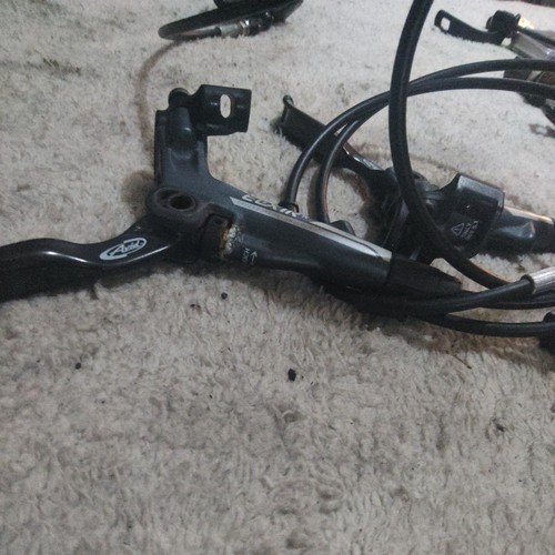 Set hydraulics brakes - hydraulics, avid