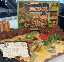 Vintage 1985 Waddingtons 3d