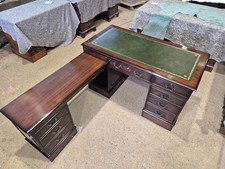 STUNNINGLY RESTORED ANTIQUE STYLE FLAME MAHOGANY L-SHAPE DESK