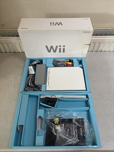 Boxed nintendo wii white - nintendo,