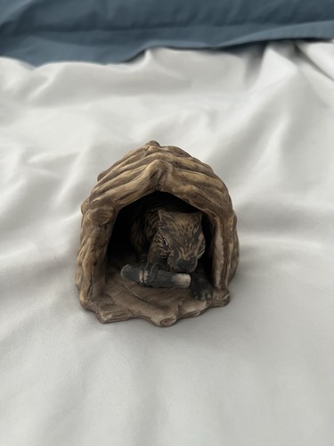 Vintage woodland surprises - vintage,