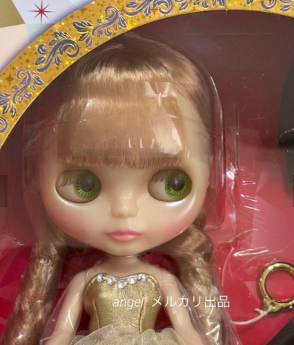 2016 nrfb blythe doll - blythe,