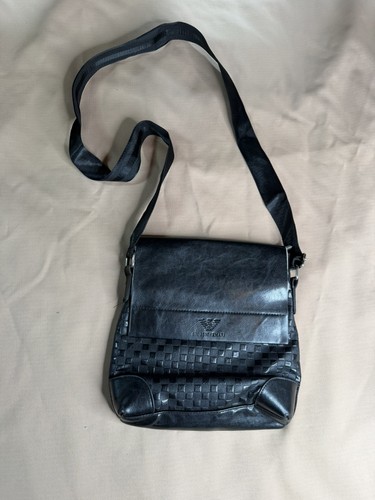 Giorgio armani black crossbody - black,