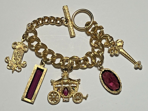 Vintage chunky gold colored - chunky,
