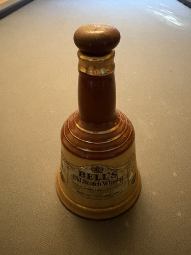 Vintage wade bells whiskey - vintage,