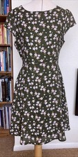 Tenki Green Floral Fully Lined Flared Dress With Belt, Short Sleeve, Size 14