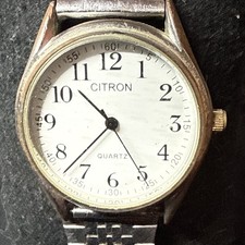 Citron Quartz analogue watch