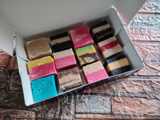 The Fudge Factory Mix Fudge in