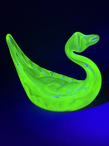 Vintage uranium yellow glass - vintage,