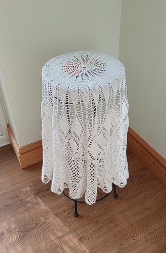 Vintage crocheted white round - vintage,