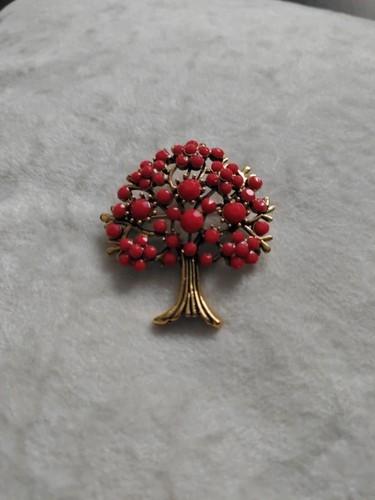 Beautiful red crystal - beautiful,