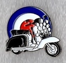 Scooter with roundel pin