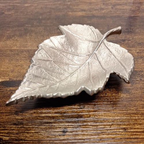 Silver metal leaf trinket dish - leaf,