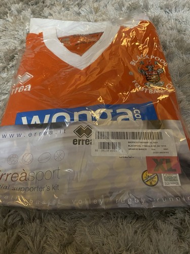 Errea men blackpool - men's, fc
